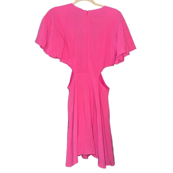 NWT LULU’S Perfect Day for Love Pink Cutout Tie-Front Mini Dress Size Medium - Picture 11 of 14